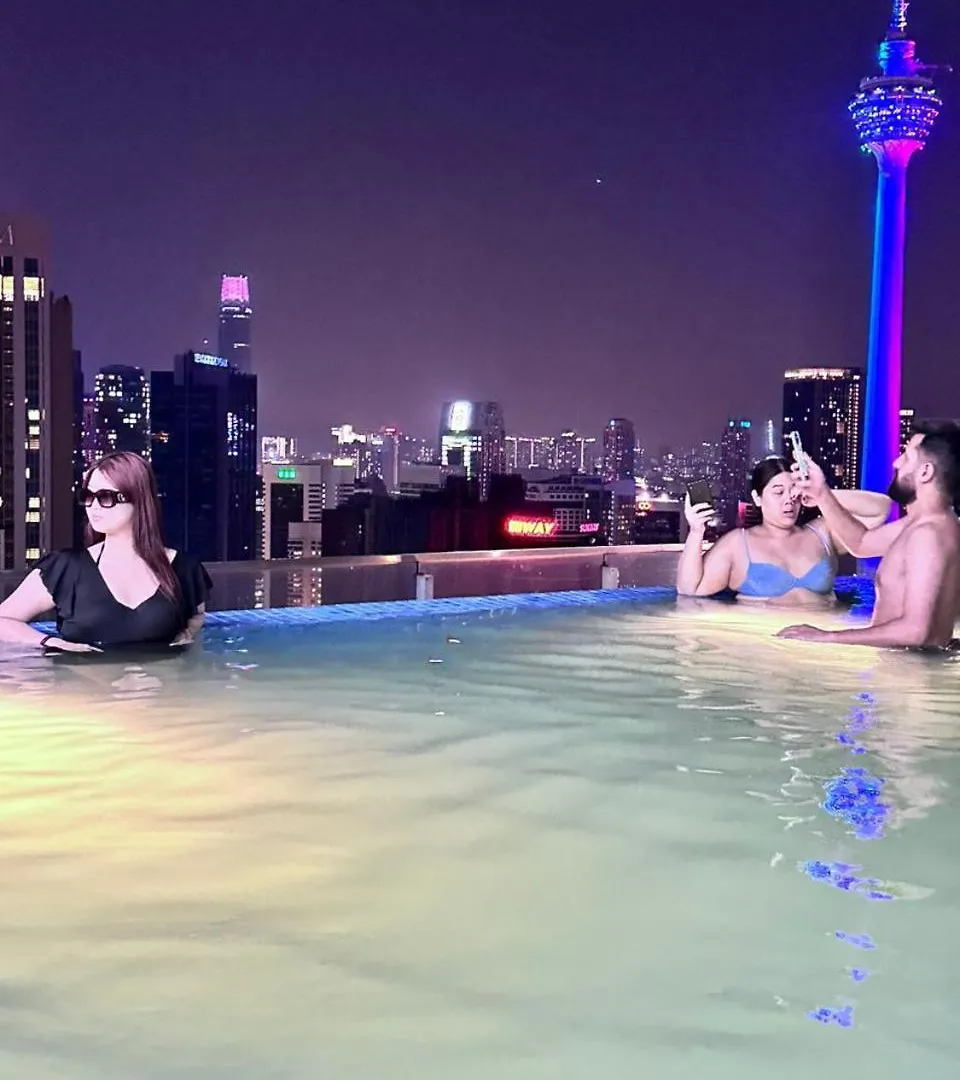 The Luxe Infinitum Residence At Kl City Kuala Lumpur 0*,